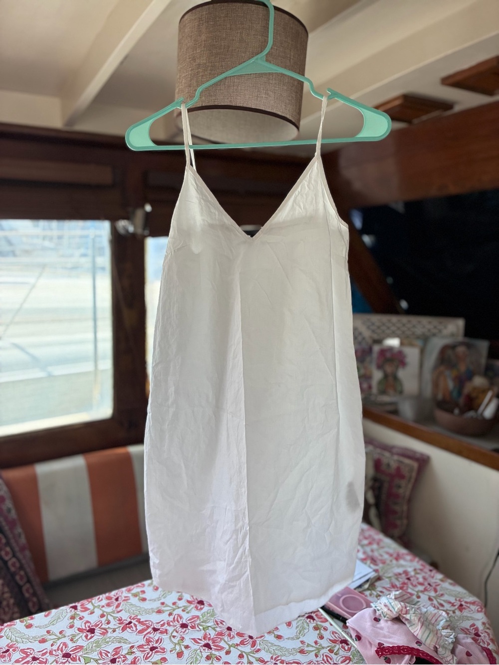 White House Black Markets Simple White Slip Dress - Spaghetti Strap size 2